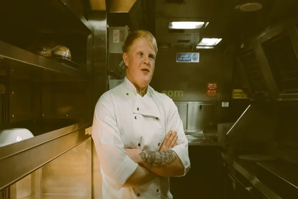 Qualified Catering & Support Assistant(RFA) – Royal Navy